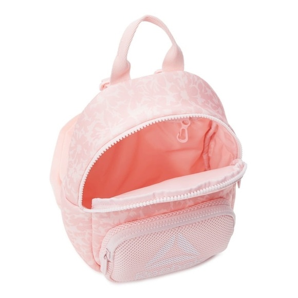 Women’s REEBOK MOLLY MINI BACKPACK in colour pink NWOT - Picture 3 of 16